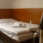 Pensión City 3*