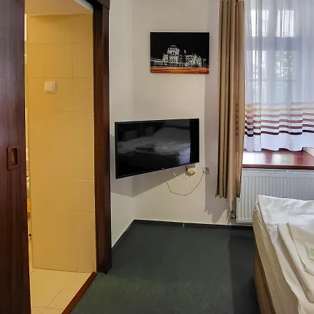 City 3* Pilzno